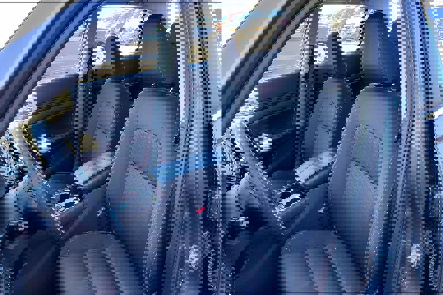 Used 2024 Nissan Altima 2.5 SV image 9