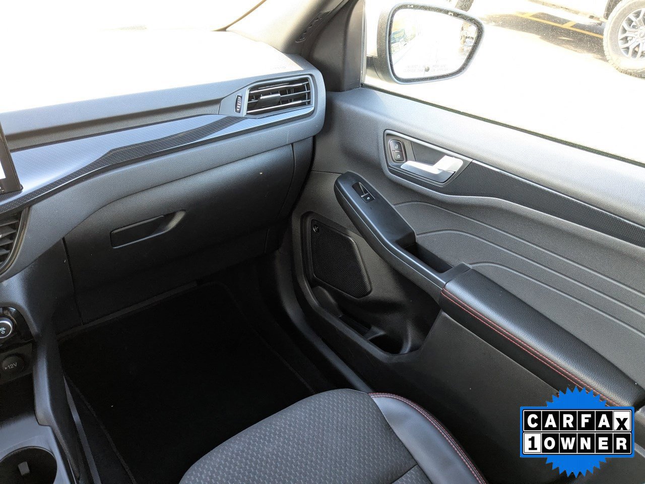 Certified 2023 Ford Escape ST-Line Select w/ Tech Pack #2 image 21