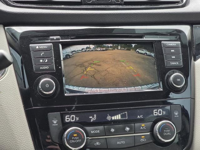 Used 2022 Nissan Rogue Sport SV FWD image 9