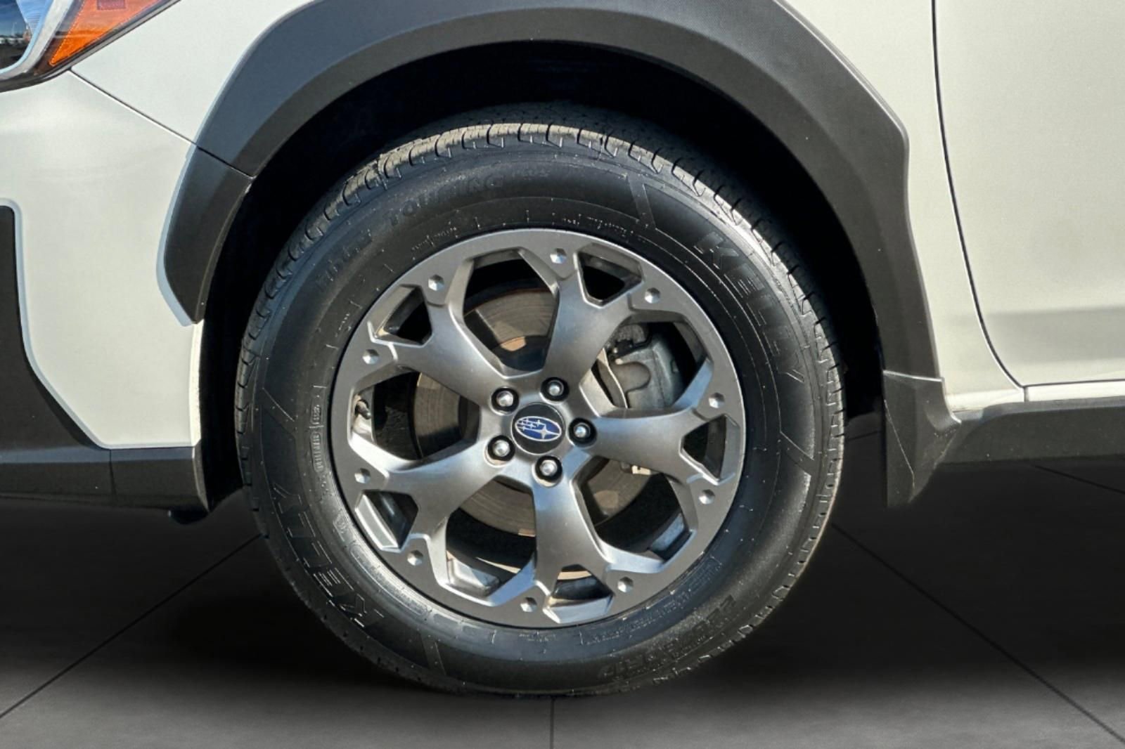 Used 2022 Subaru Crosstrek 2.5i Sport w/ Moonroof Package image 30