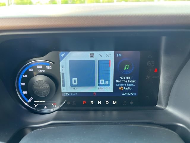 Certified 2022 Ford Bronco Outer Banks w/ Sasquatch Package AWD/4WD image 11