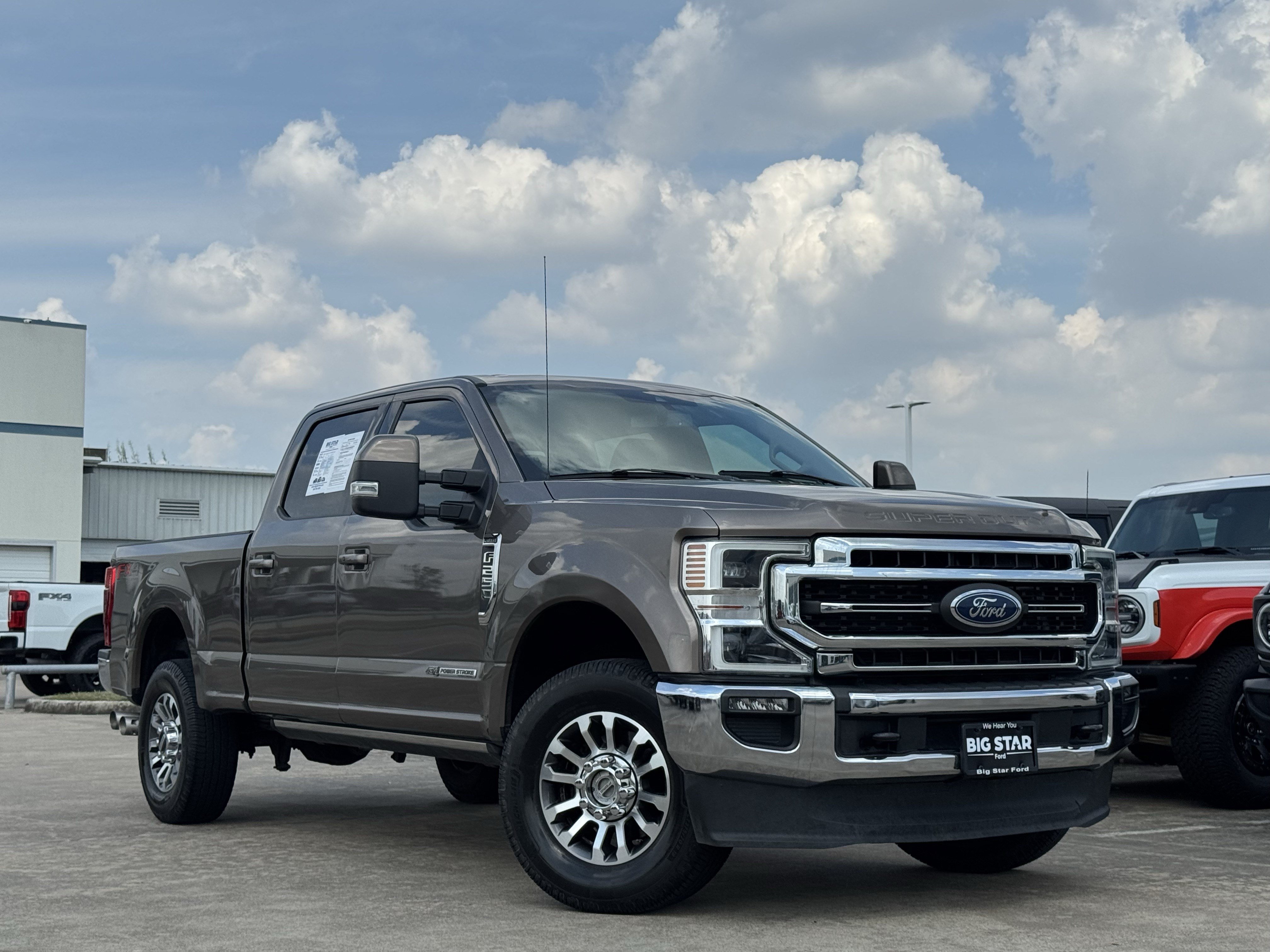 Certified 2022 Ford F250 Lariat w/ Lariat Ultimate Package AWD/4WD image 2