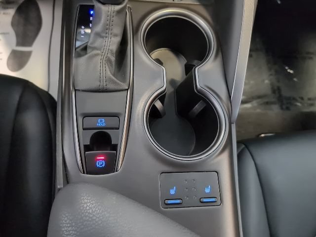 Used 2024 Toyota Camry SE AWD/4WD image 22