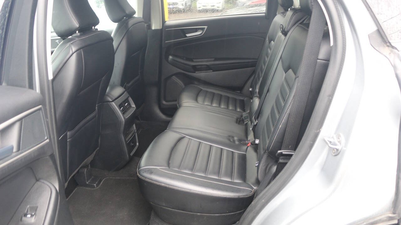 Certified 2024 Ford Edge SEL AWD/4WD image 13