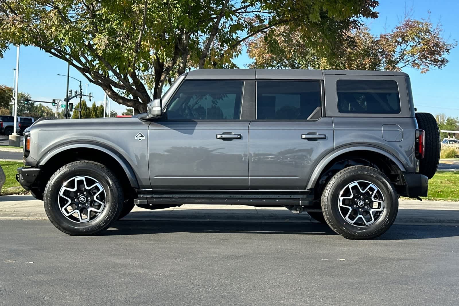 Certified 2022 Ford Bronco Outer Banks AWD/4WD image 5