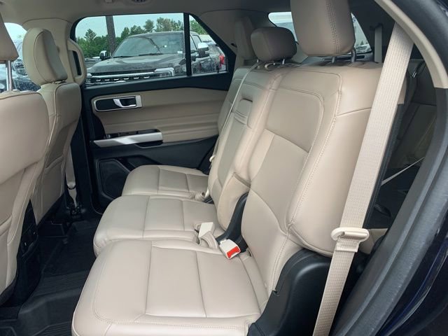 Certified 2023 Ford Explorer XLT w/ Equipment Group 202A AWD/4WD image 20