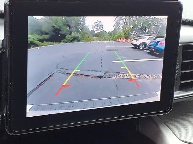 Certified 2022 Ford Explorer XLT w/ Equipment Group 202A AWD/4WD image 18
