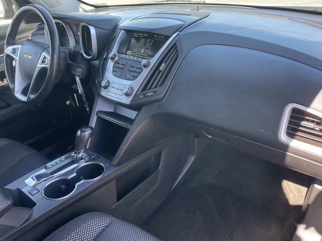 Used 2017 Chevrolet Equinox LT w/ Convenience Package image 37