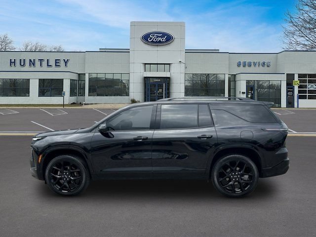 Used 2024 Chevrolet Traverse RS w/ LPO, Floor Liner Package AWD/4WD image 6