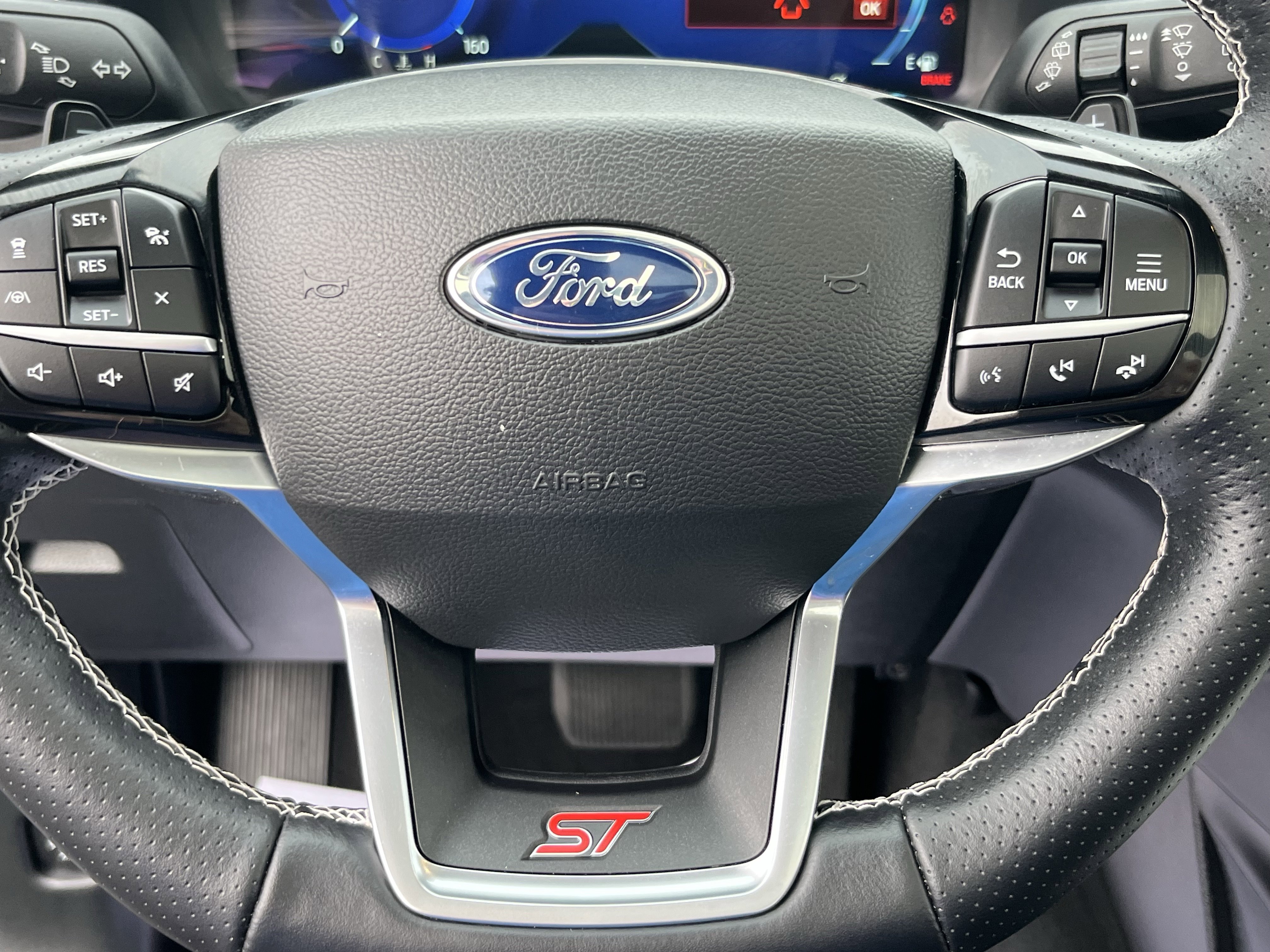 Certified 2022 Ford Explorer ST image 17