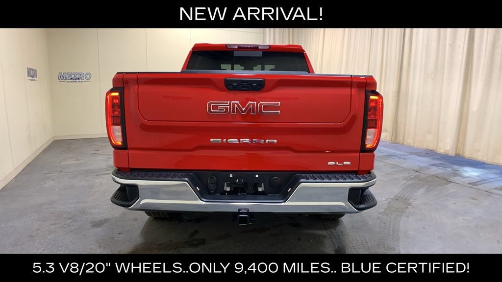 Used 2024 GMC Sierra 1500 SLE w/ Preferred Package AWD/4WD image 4