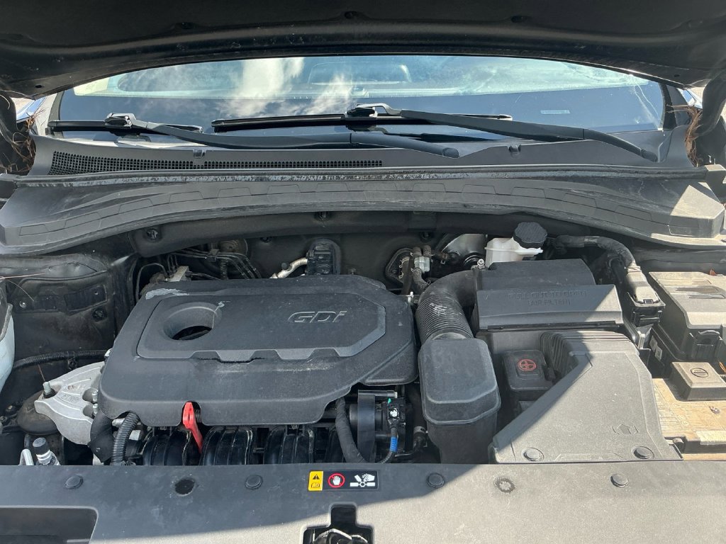 Used 2019 Hyundai Santa Fe SE FWD image 25