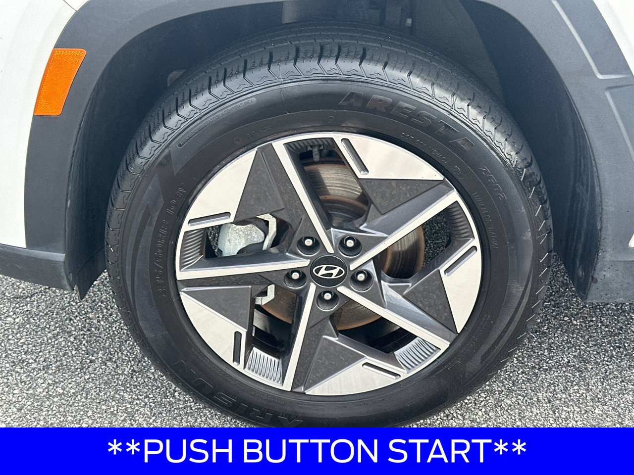 Used 2025 Hyundai Tucson SEL AWD/4WD image 13