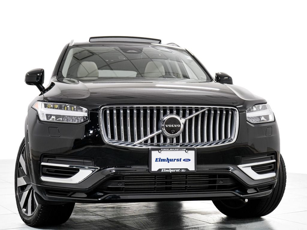 Used 2024 Volvo XC90 T8 Plus AWD/4WD image 3