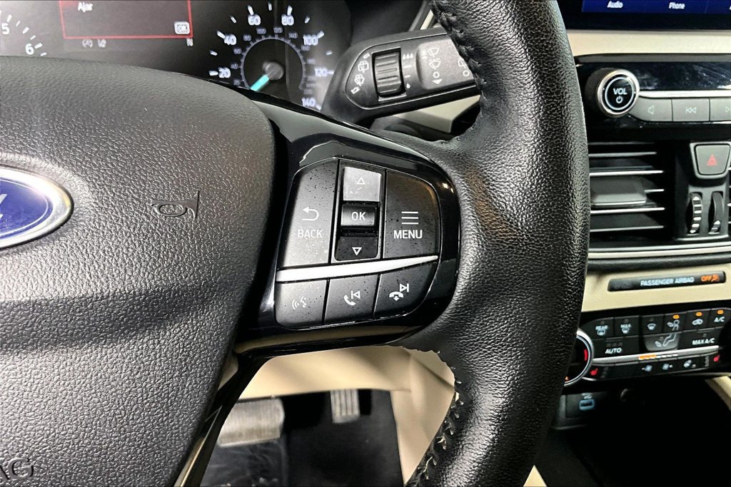 Certified 2021 Ford Escape SEL FWD image 19