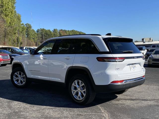 Used 2023 Jeep Grand Cherokee Limited image 6