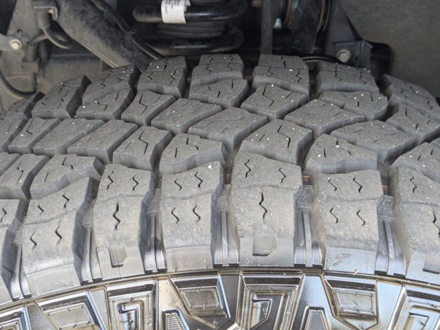 Used 2023 Chevrolet Colorado ZR2 w/ ZR2 Convenience Package III image 12