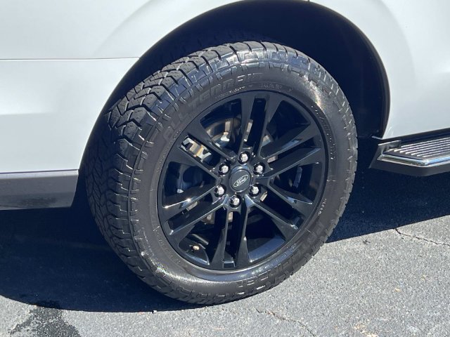 Certified 2023 Ford Expedition XLT AWD/4WD image 5