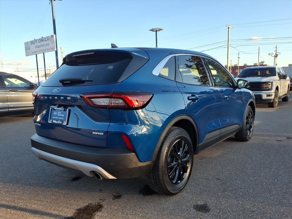 Certified 2023 Ford Escape Active w/ Tech Pack #2 image 4