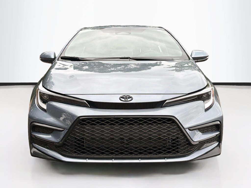 Used 2026 Toyota Corolla SE w/ SE Package FWD image 2