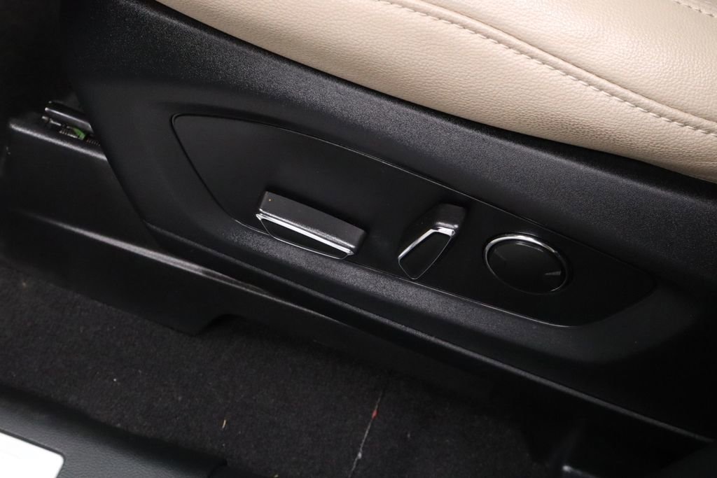 Certified 2020 Ford Explorer Limited image 24