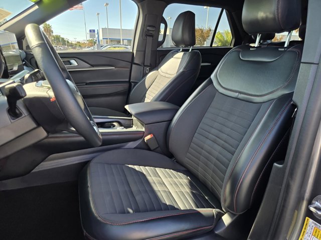 Certified 2025 Ford Explorer ST-Line w/ Premium Package AWD/4WD image 20