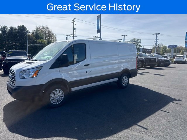 Certified 2018 Ford Transit 250 130 Low Roof w/ Exterior Upgrade Package RWD image 3