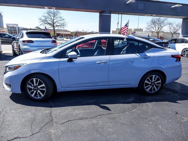 Used 2025 Nissan Versa SV FWD image 6