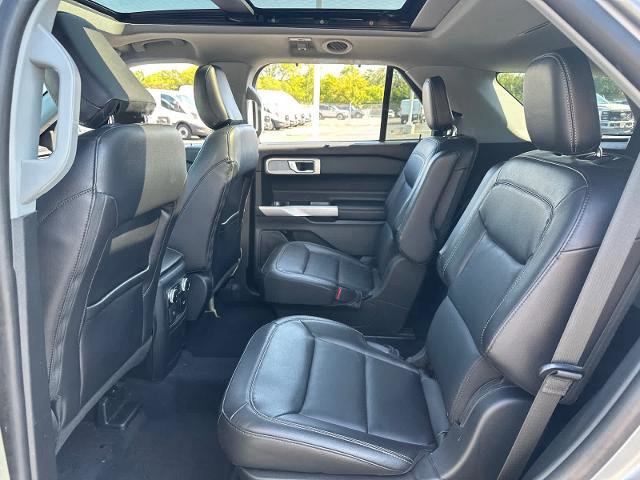 Certified 2023 Ford Explorer Limited w/ Equipment Group 301A image 32