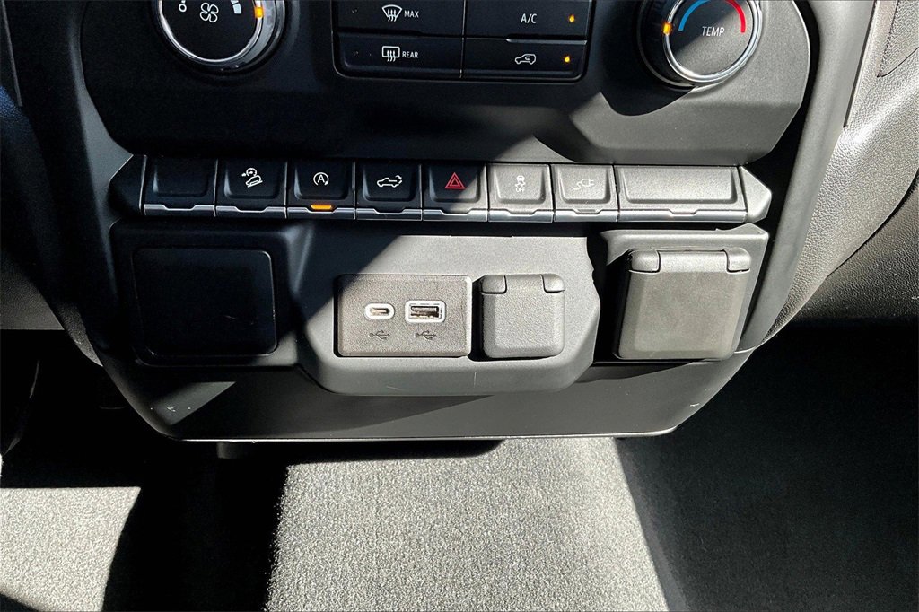 Used 2022 Chevrolet Silverado 1500 Custom Trail Boss w/ LPO, Dark Essentials Package image 26