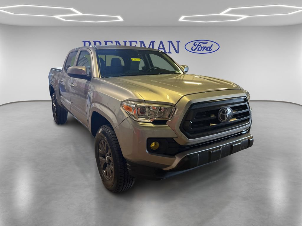 Used 2020 Toyota Tacoma SR AWD/4WD image 3