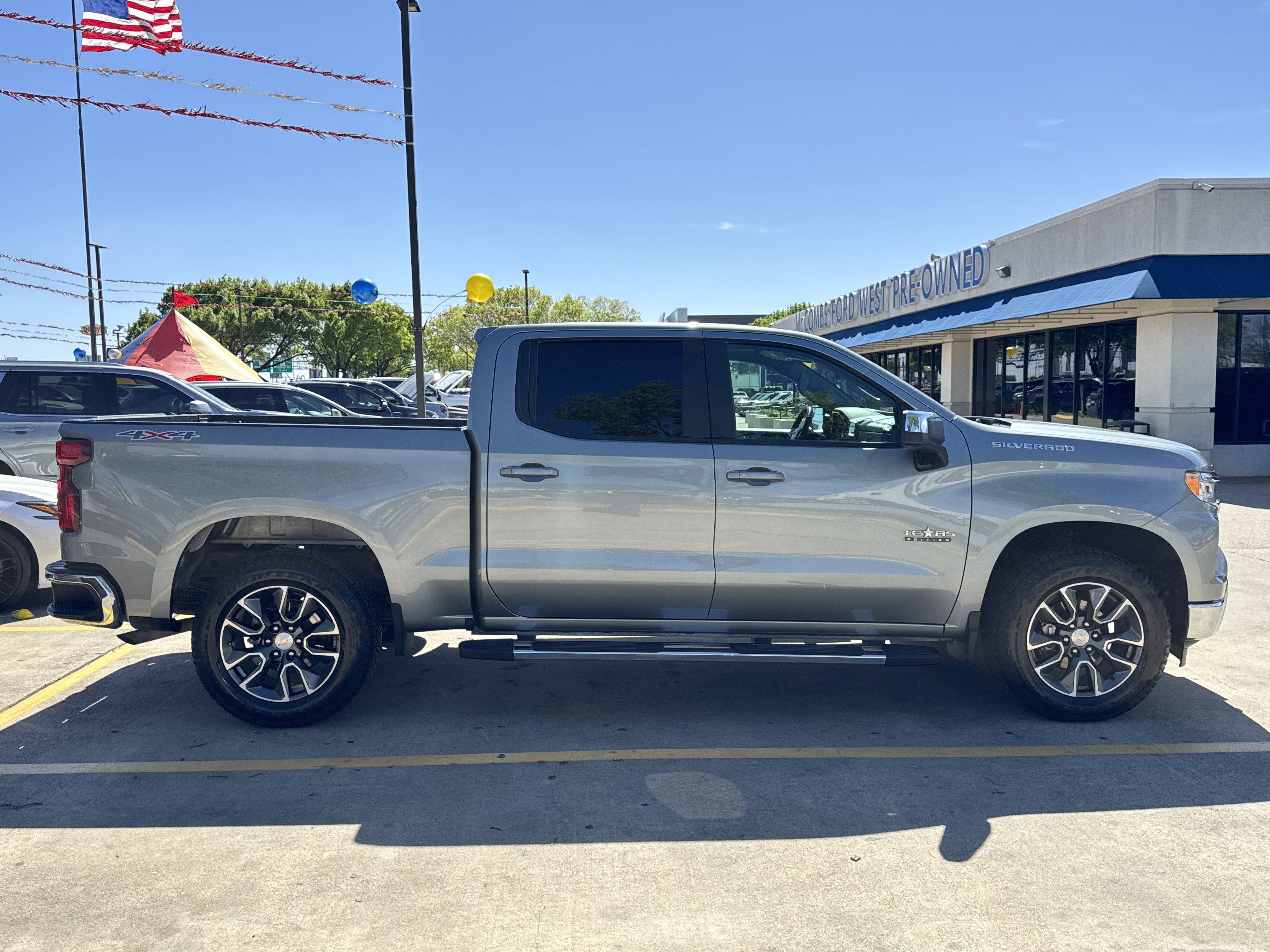 Used 2024 Chevrolet Silverado 1500 LT image 6