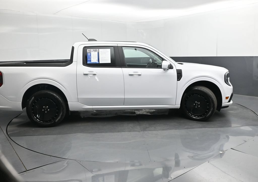 Certified 2025 Ford Maverick Lobo AWD/4WD image 37