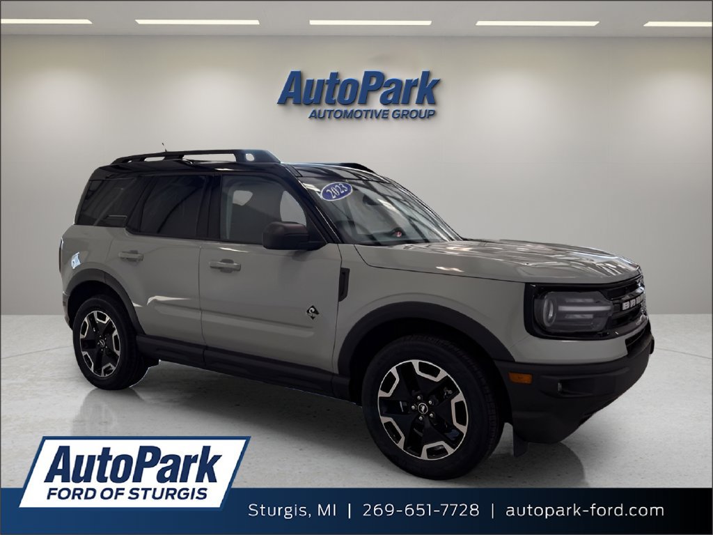 Certified 2023 Ford Bronco Sport Outer Banks w/ Tech Package AWD/4WD image 1