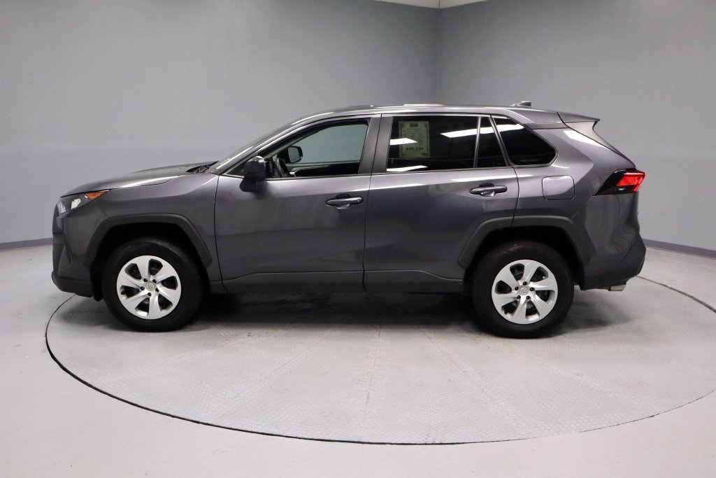 Used 2022 Toyota RAV4 LE AWD/4WD image 7