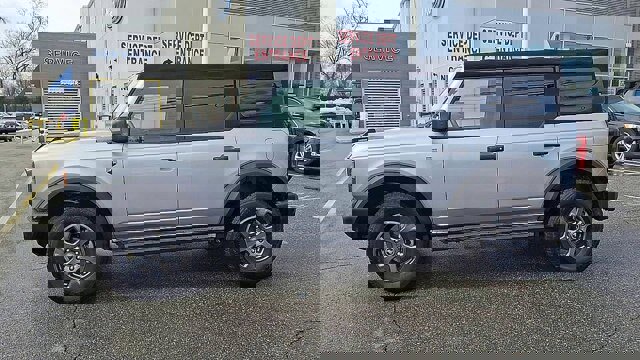 Certified 2022 Ford Bronco Big Bend AWD/4WD image 3