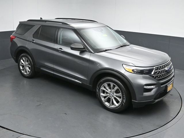 Certified 2023 Ford Explorer XLT w/ Equipment Group 202A AWD/4WD image 47