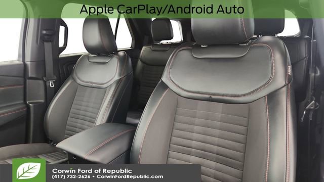 Certified 2025 Ford Explorer ST-Line image 13