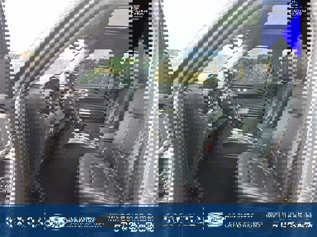 Certified 2021 Ford Explorer XLT w/ Equipment Group 202A image 14