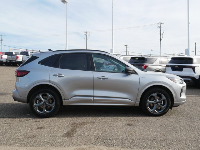 Certified 2024 Ford Escape ST-Line w/ Tech Pack #1 AWD/4WD image 2