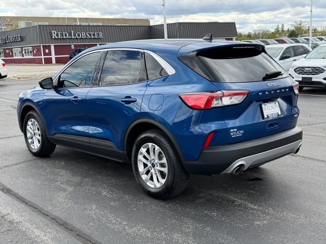 Certified 2022 Ford Escape SE w/ Convenience Package AWD/4WD image 3