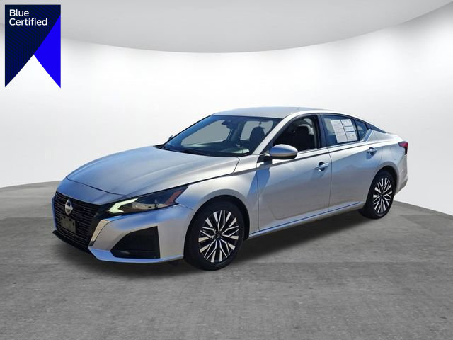 Used 2023 Nissan Altima 2.5 SV