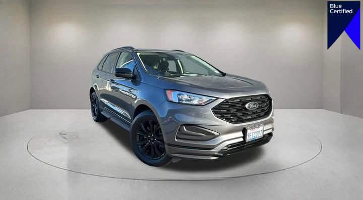 Certified 2022 Ford Edge SE w/ Black Appearance Package