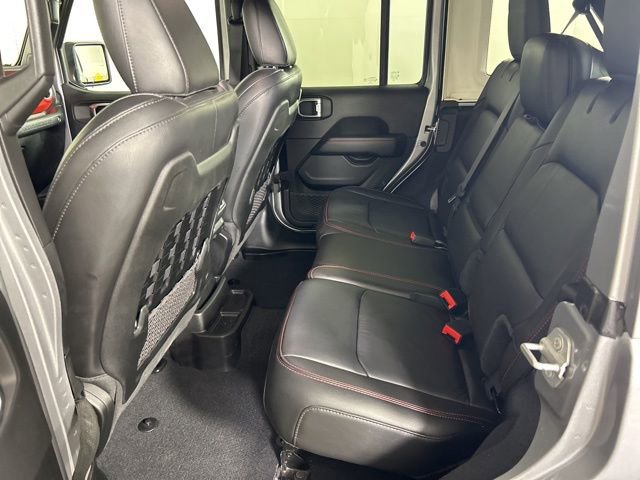 Used 2021 Jeep Wrangler Unlimited Rubicon AWD/4WD image 17