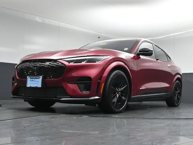 Certified 2025 Ford Mustang Mach-E GT AWD/4WD image 40