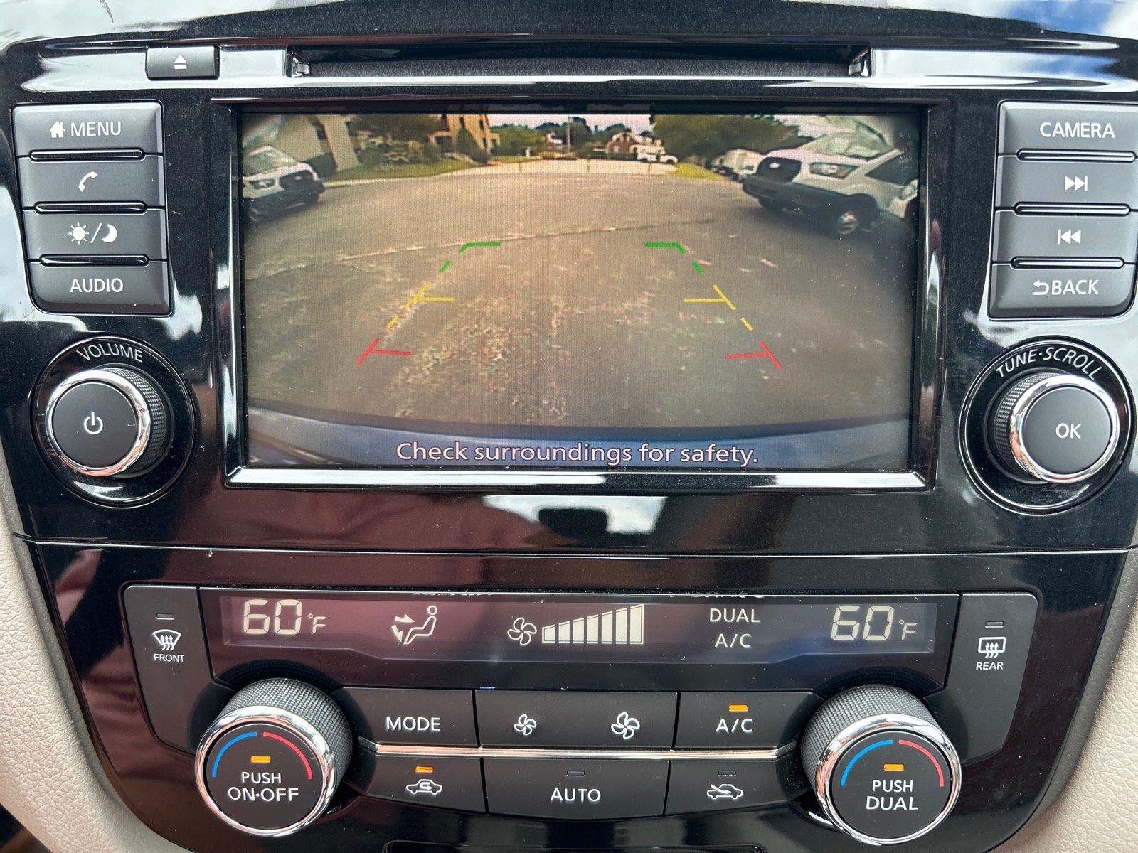 Used 2020 Nissan Rogue Sport SV AWD/4WD image 26