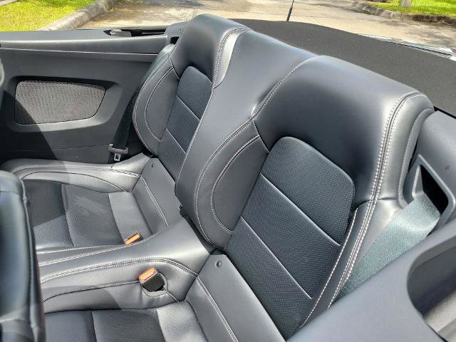 Certified 2025 Ford Mustang Premium image 17