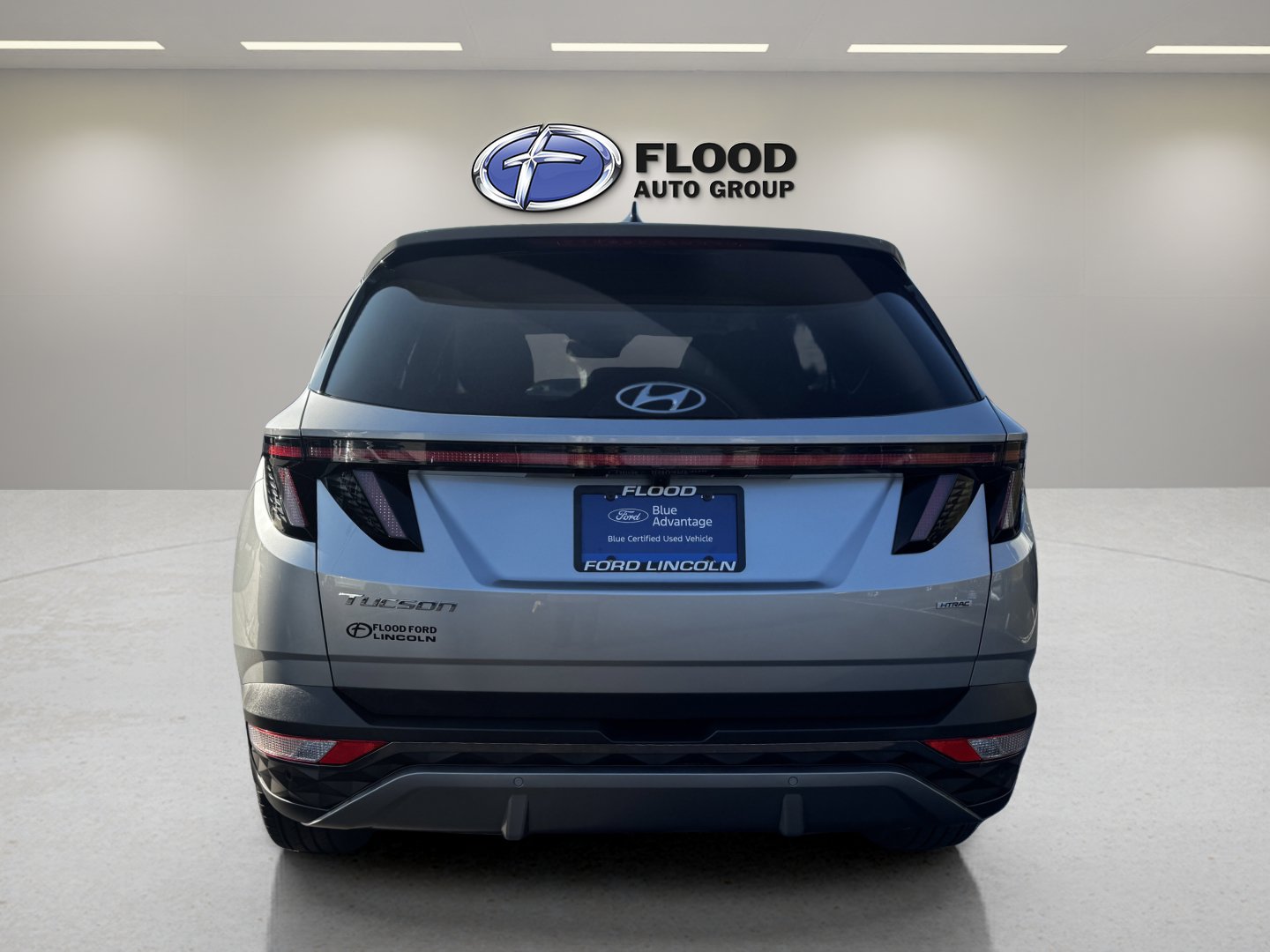 Used 2023 Hyundai Tucson Limited AWD/4WD image 4