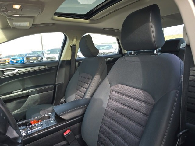 Certified 2017 Ford Fusion SE w/ Fusion SE Technology Package image 13