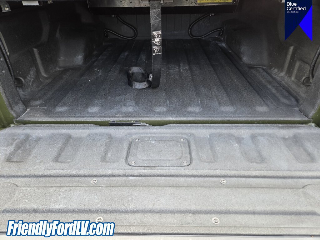 Used 2023 Jeep Gladiator Sport AWD/4WD image 17